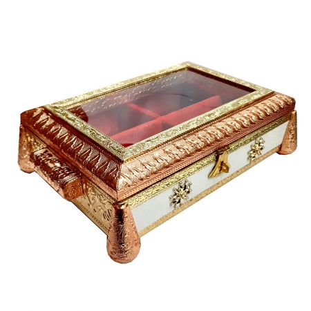 Traditional Wooden Dry Fruit Box – Transparent 